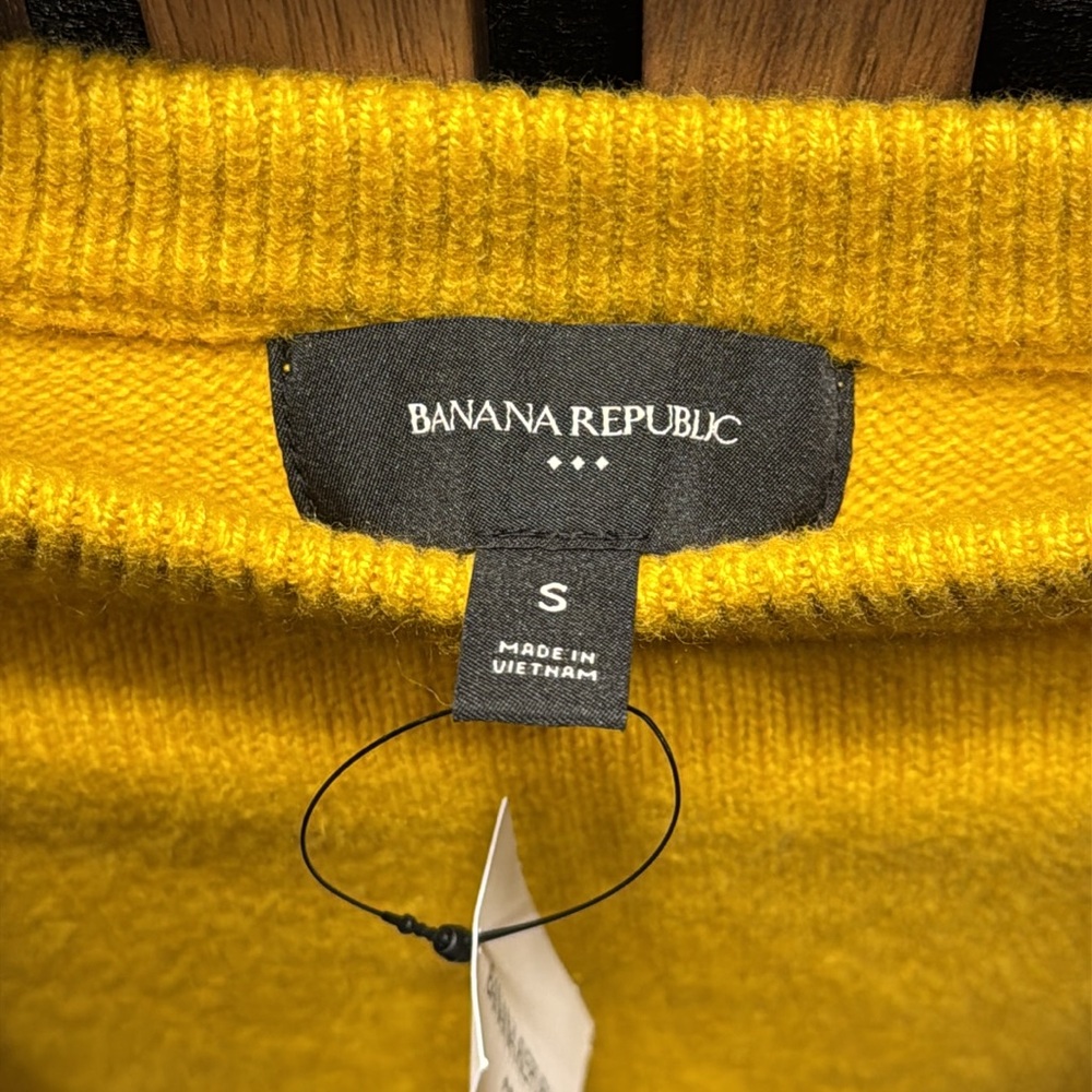 PERFECTLY SOFT CREW-NECK SWEATER